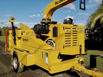Late model 7/2017 Vermeer BC1800XL 19" Commercial Diesel Wood Chipper