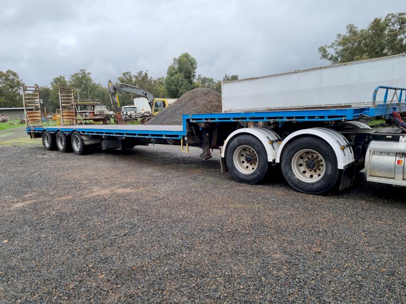 48ft Vawdrey Drop Deck