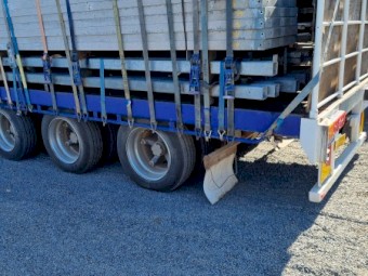 44ft 6 inch Flat Top Lead Trailer