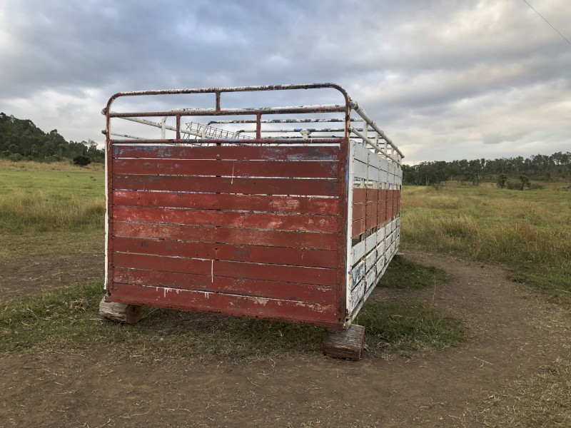Timber Livestock/Cattle Crate Farm Tender