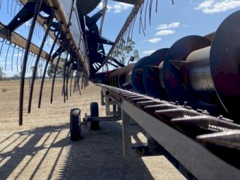 Case IH 1010 25ft Front