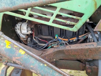 Duetz D6806 Tractor with Front End Loader