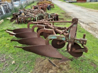 3PL Mouldboard Plough