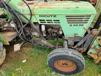 Duetz D5206 Tractor with Front Mount Forklift