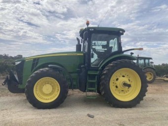 2014 John Deere 8245R