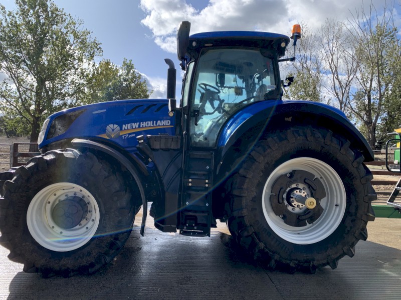 NH T7.290HD Auto command