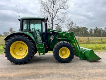 2014 John Deere 6125M FWA/4WD