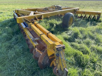 40 plate offsets disc