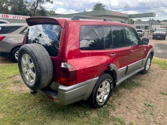 2005 Mitsubishi Pajero Exceed V6