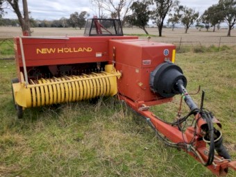 New Holland 570 Small square baler