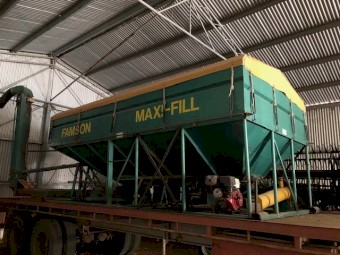 Famson Maxi-Fill Grouper with Hobbs Hoist