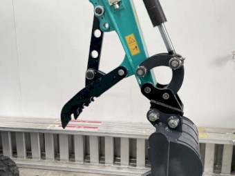  MXG XE13SE Mini Excavator(1.2ton) Diesel Koop Engine Swing Boom/Arm,Extendable tracks. 