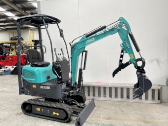  MXG XE13SE Mini Excavator(1.2ton) Diesel Koop Engine Swing Boom/Arm,Extendable tracks. 