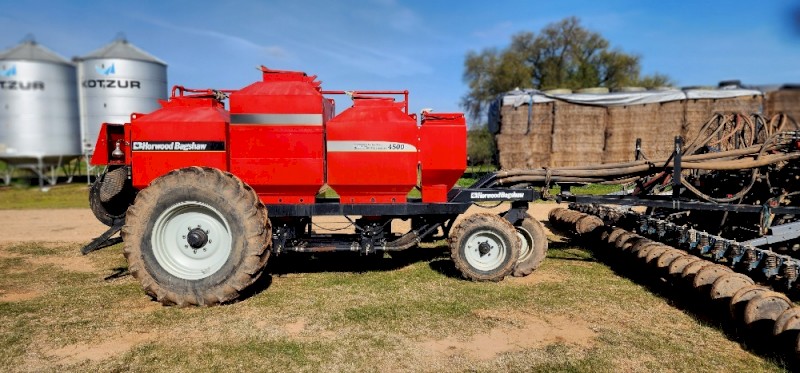 Horwood Bagshaw 4500L Triple bin.