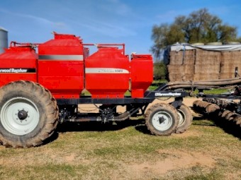 Horwood Bagshaw 4500L Triple bin.