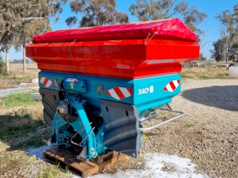 Sulky X40+ Linkage Spreader