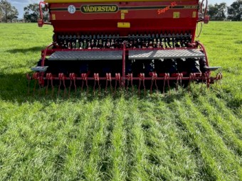 Vaderstad Rapid 400C Super XL Disc Seed Drill