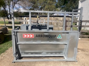 Brand New Arrowquip calf Cradle and leadup sliders