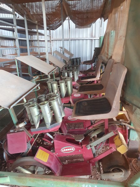 Lannen RT-2 Transplanter Tree Planter 6-Row