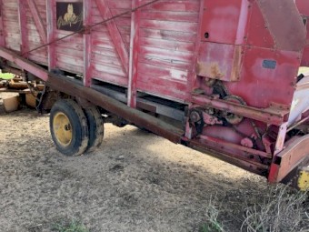 Gehl Silage Wagon