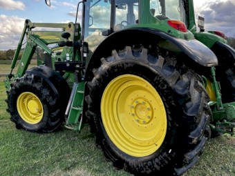 JOHN DEERE 6630 Premium Tractor 130 HP