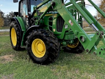 JOHN DEERE 6630 Premium Tractor 130 HP