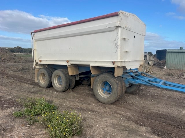 1990 Hercules Super Dog Trailer