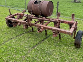 3 pl Chisel plough