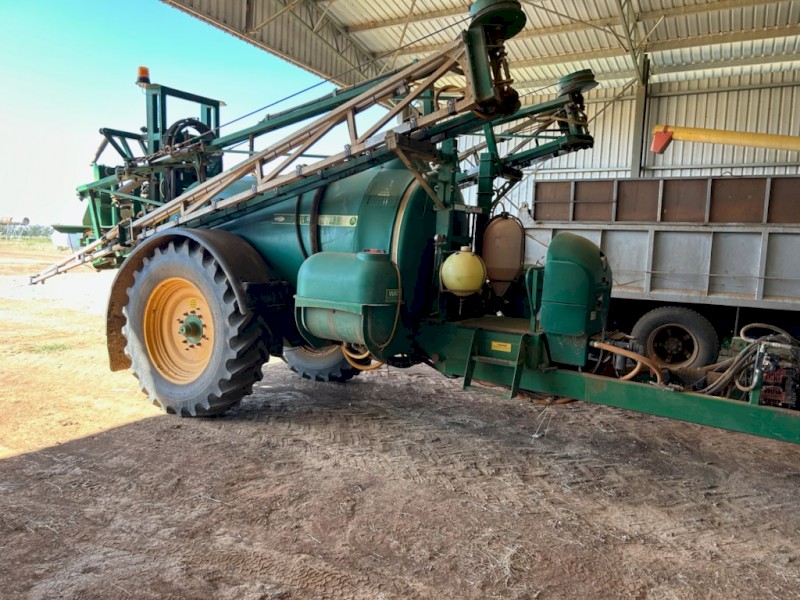 2004 Goldacres 5024 Prairie Boom Spray
