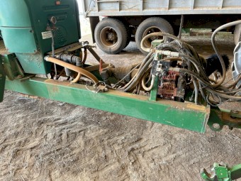 2004 Goldacres 5024 Prairie Boom Spray