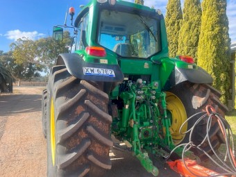 John Deere 6620 Tractor