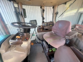 John Deere 6620 Tractor