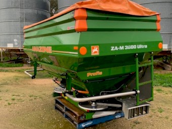 2011 Amazone ZA-M 3600 Linkage Fertiliser Spreader