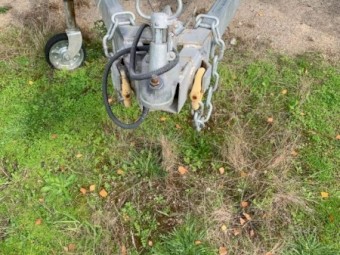 PATON FEED OUT TRAILER: 3.0 TONNE, FEEDKING. AS NEW!!!!