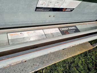 1800HD Advantage Sheep Lick Feeder (with lamb creep panels)