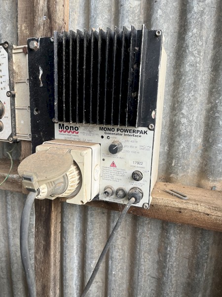 Mono solar pump AC inverter