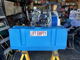 QR200 - L shape 200L remote retractable reel