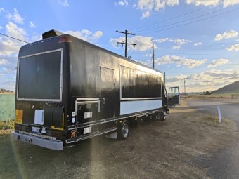 Hino FD Superhawk 550 Ex Military Truck