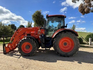 2021 Kubota M7132 Deluxe Tractor with Loader