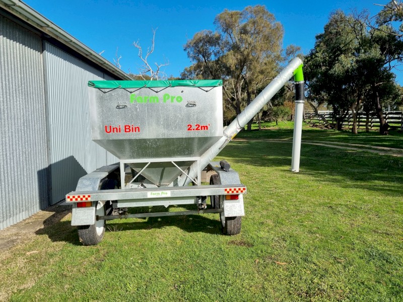 FARM PRO Uni Bin 2.2m