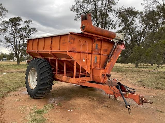 WANTED 10-15t Chaser Bin