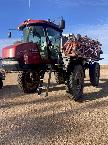 2012 Case IH 4430 Patriot SP Boom Spray