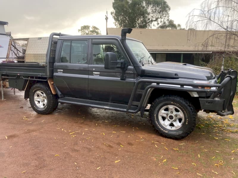 2018 Toyota GXL Landcruiser