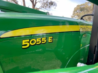 John Deere 5055E Tractor