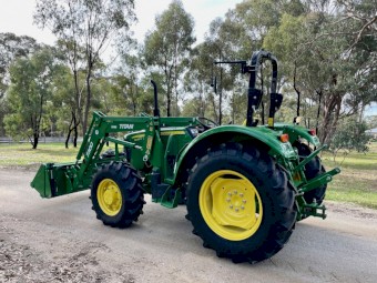 John Deere 5055E Tractor