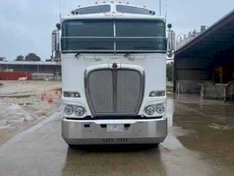 2018 Kenworth K200 Prime Mover with 2018 Hercules Quad Dog Trailer