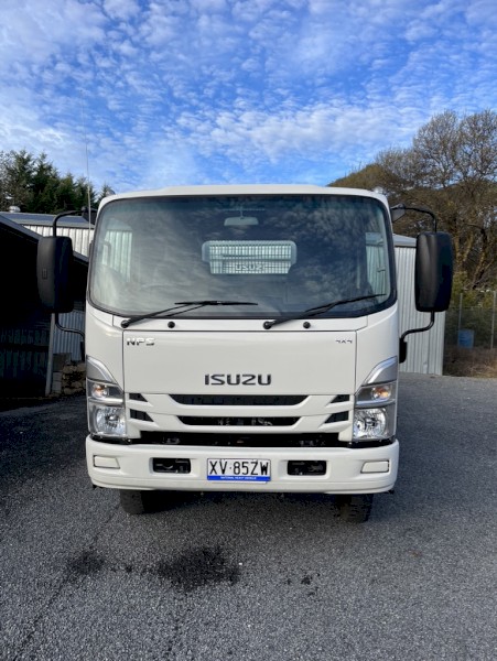 2022 Isuzu N Series NPS 75/45-155 Truck