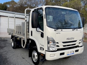2022 Isuzu N Series NPS 75/45-155 Truck