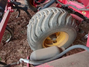 2012 Vaderstad TD400 Multi-Purpose Cultivator