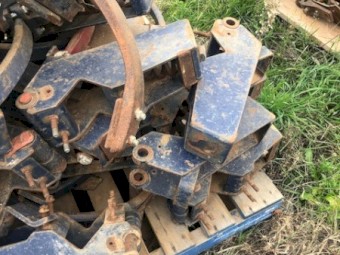 Morris chisel plough tyne holders, springs, sundry parts